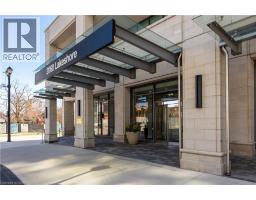 2060 LAKESHORE Road UnitNo. 1303 - 3