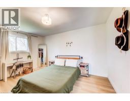183 DINISON Crescent - 16