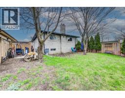 183 DINISON Crescent - 22