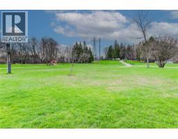 183 DINISON Crescent - 27