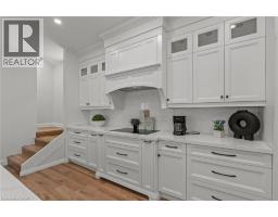 192 VICTORIA Avenue N - 13
