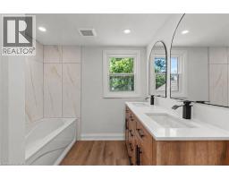 192 VICTORIA Avenue N - 21