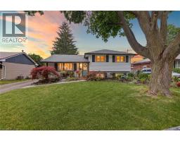 78 LYNDALE Crescent - 1