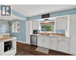 78 LYNDALE Crescent - 14