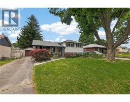 78 LYNDALE Crescent - 2