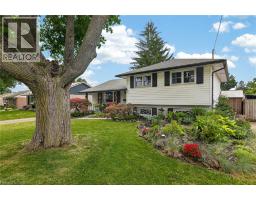 78 LYNDALE Crescent - 4