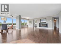 6 WILLOW Street UnitNo. 602 - 11