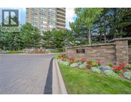 6 WILLOW Street UnitNo. 602 - 2