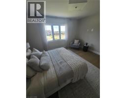 43 HILBORN Street - 10