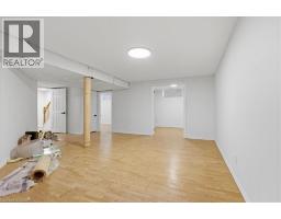 43 DECARO Crescent - 25
