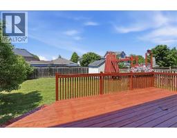 43 DECARO Crescent - 30