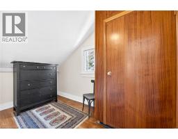 22 CONNAUGHT Avenue S - 26