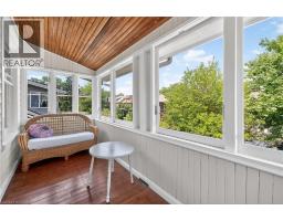22 CONNAUGHT Avenue S - 32