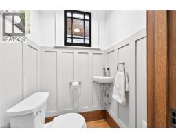22 CONNAUGHT Avenue S - 7