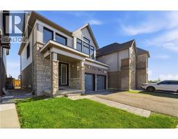 8 PINNACLE Court - 2