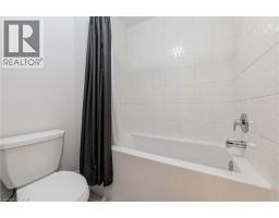 8 PINNACLE Court - 25