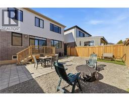8 PINNACLE Court - 40