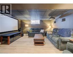 699 COMMONWEALTH Crescent - 31