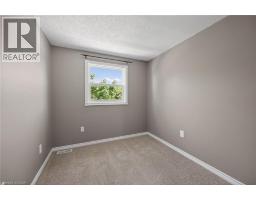 925 ELGIN Street N - 22
