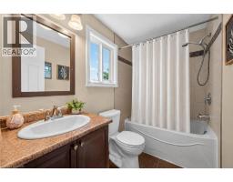 925 ELGIN Street N - 26