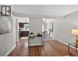 925 ELGIN Street N - 8