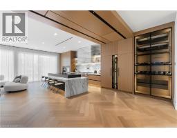 65 EDGECROFT Road - 14
