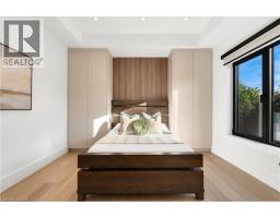 65 EDGECROFT Road - 21
