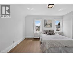 39 BEECHWOOD Avenue - 31