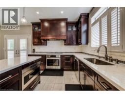 11 AITKEN Court - 16