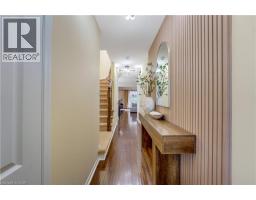 538 BEAUMONT Crescent - 3