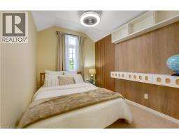 538 BEAUMONT Crescent - 32