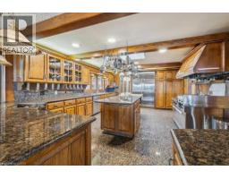 7 LAKEGATE Drive - 18