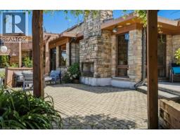 7 LAKEGATE Drive - 37