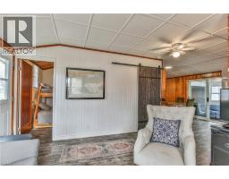 7 WILLOW Avenue - 12