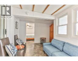 7 WILLOW Avenue - 14