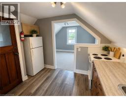 36 BRIGHTON Avenue - 19