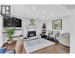 64 WOODVIEW Crescent - 13