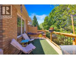 64 WOODVIEW Crescent - 17