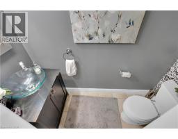 64 WOODVIEW Crescent - 19