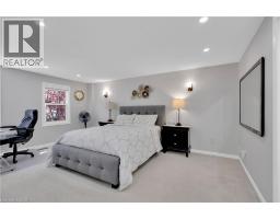 64 WOODVIEW Crescent - 30