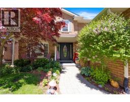 64 WOODVIEW Crescent - 4