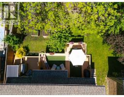 64 WOODVIEW Crescent - 49