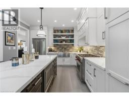 3346 STOCKSBRIDGE Avenue - 13