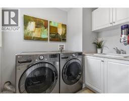 3346 STOCKSBRIDGE Avenue - 32