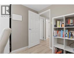 255 NORTHLAKE Drive UnitNo. 15 - 21
