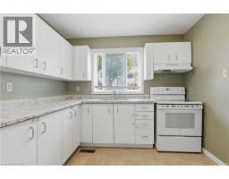 255 NORTHLAKE Drive UnitNo. 15 - 3