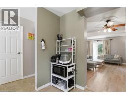 255 NORTHLAKE Drive UnitNo. 15 - 7