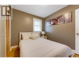 90 ARLINGTON Boulevard - 14