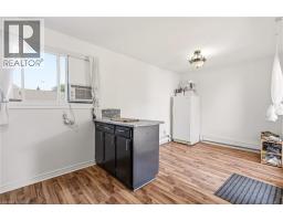 422 LOCK Street W - 12