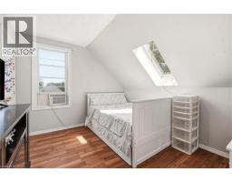 422 LOCK Street W - 26
